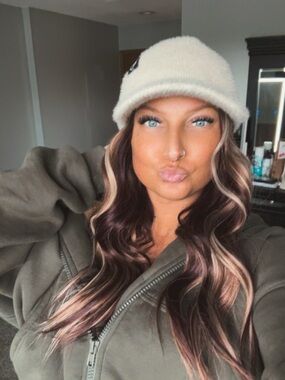 Chelsey Smith Crowns wig cap